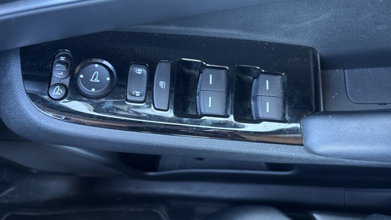 Honda HR-V 1.5 eHEV Advance 5dr CVT Hybrid Hatchback